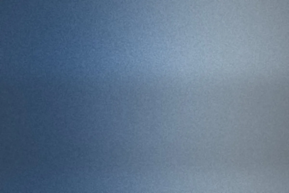 Horizon bleu cobalt, esprit brume du Saint-Laurent — placeholder